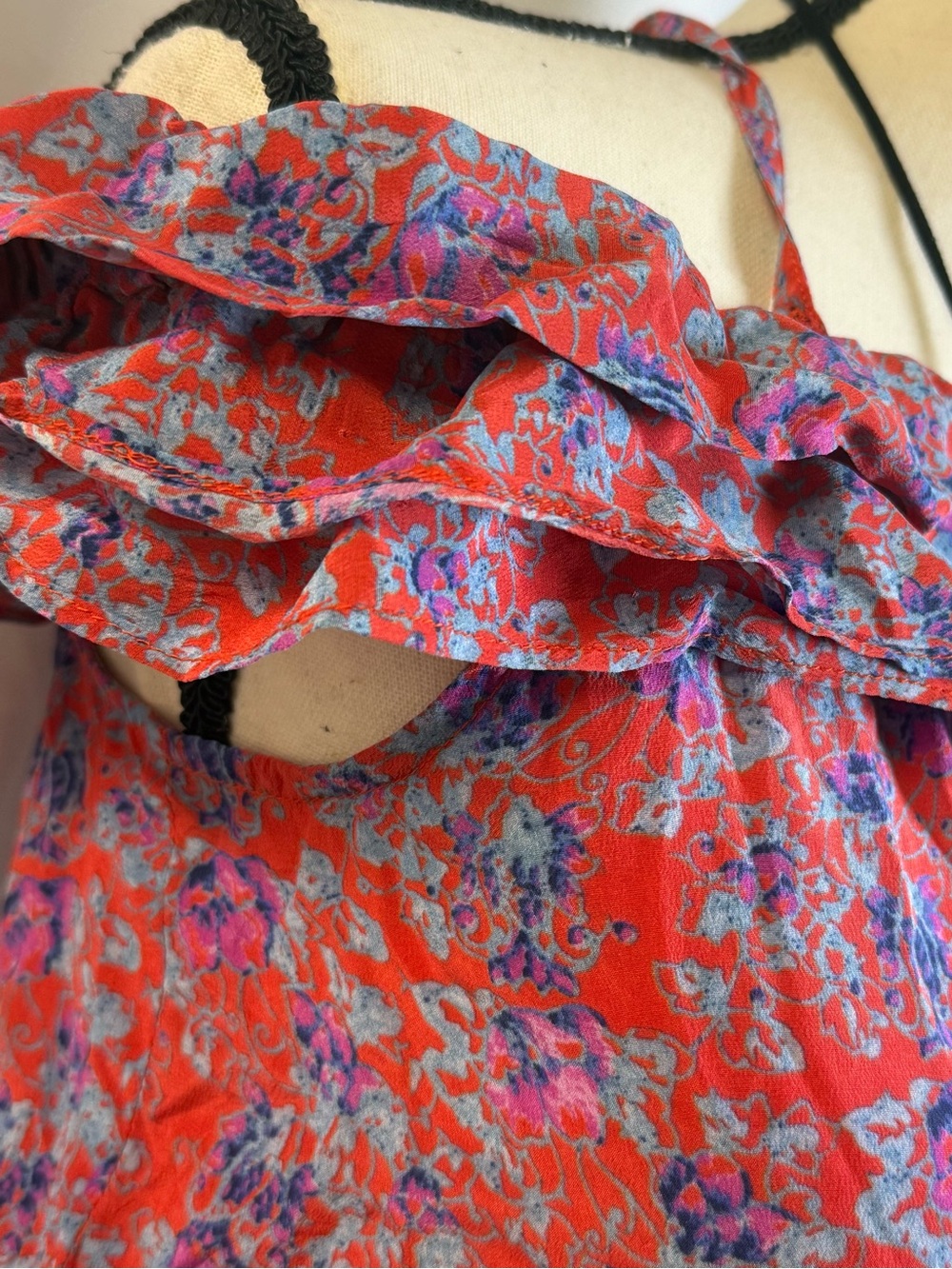 FIGUE 100% Silk Floral Ruffled Tassel Tank Top Blouse Off Shoulder S XS Floral - Picture 4 of 7